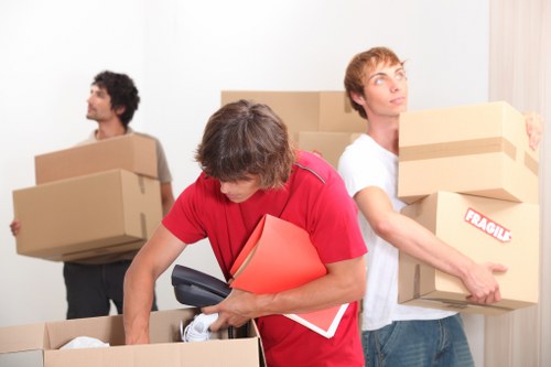 Accepted payment options for Removal Van Brent including card and PayPal